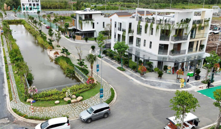 Nhà phố giáp Bình Chánh chỉ trả trước 850 triệu