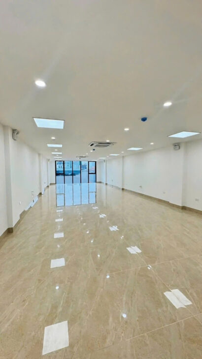 BÁN TÒA NHÀ MẶT PHỐ TÔ VĨNH DIỆN – 120M² x 9T CÓ HẦM – MT 6M – DÒNG TIỀN 180TR/TH – 72 TỶ