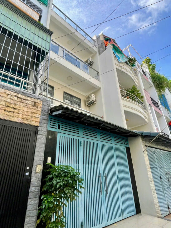 Nhà 3 Tầng – Hẻm 8m – Dương Quảng Hàm, P.5, Gò Vấp – 4 × 18m – 8.9 Tỷ