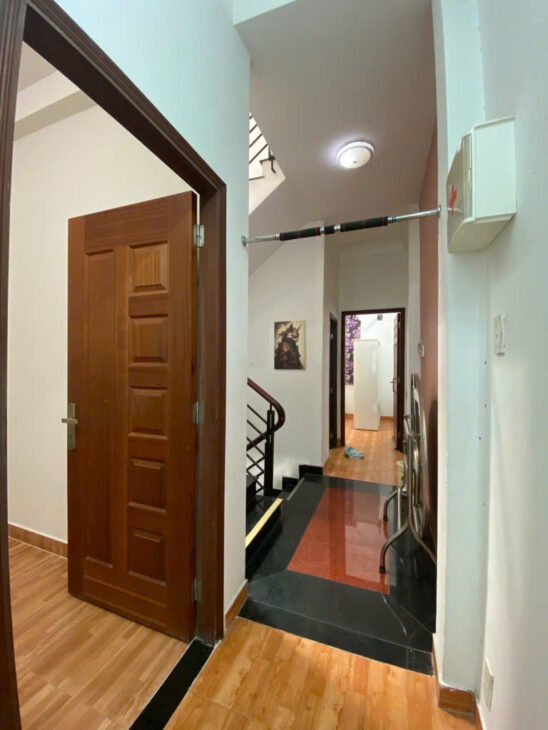 Bán nhà 3 lầu đẹp Gò Vấp HXH thông Nguyễn Văn Lượng ngang 5m 75m2 gần Cityland 9.5 tỷ.