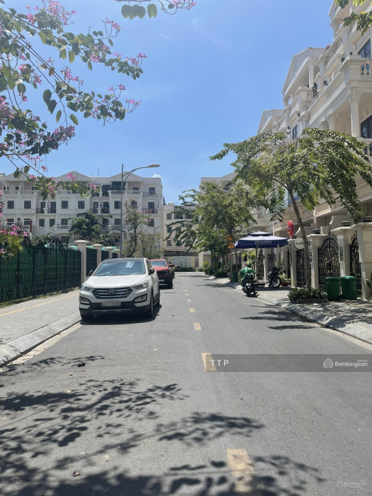 Siêu phẩm duy nhất căn có hầm tại Cityland Park Hills, 21.5 tỷ, 100m2 không lỗi phong thủy