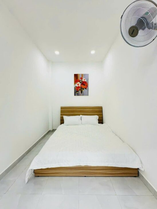 Nhà 2 tầng sàn 66m2, Lô góc – Thống Nhất QV