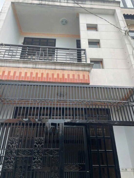 Bán gấp! Nhà Vuông 2 mặt hẻm DTSD 61m2 – Nguyễn Ảnh Thủ Q12