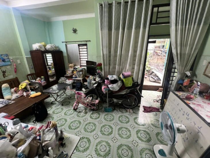 Rẻ! Nhà 2 tầng 40m2 – Vũ Huy Tấn BT