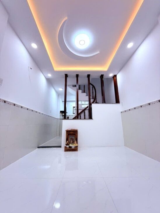 Giảm 300tr! Nhà Vuông 2 tầng 27m2 – Nguyễn Văn Khối QV