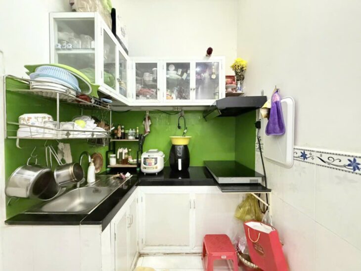 Nhà Vuông 2 tầng Hẻm xe hơi 30m2 – Đường Số 3 QV