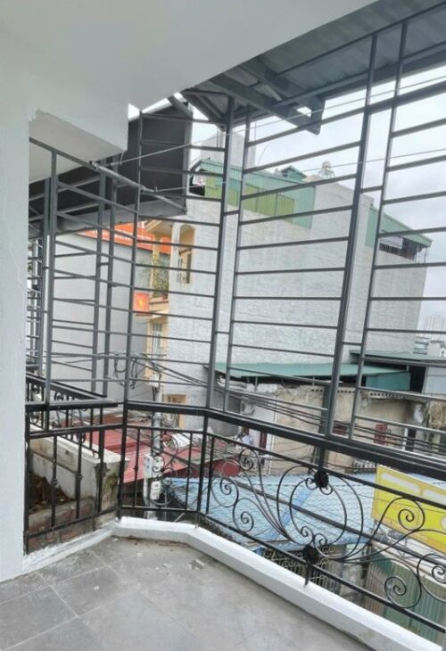 Hiếm Bán Nhà Giải Phóng – Mặt Ngõ Ô Tô Tránh, 4 Tầng Kiên Cố – Chỉ 3.9 Tỷ, Sổ Đỏ Sẵn!