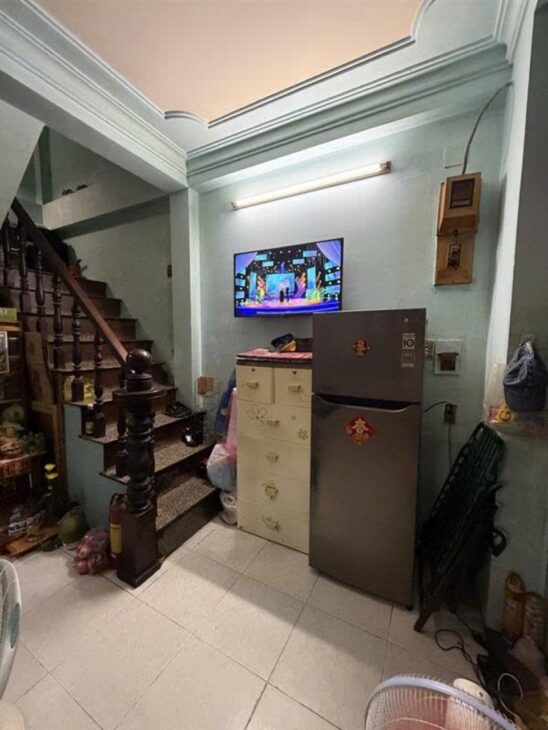 Nhà Vuông 3 tầng Hẻm xe hơi thông 28m2 – Thích Quảng Đức PN