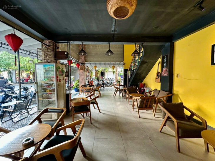 Bán Nhà Góc 2MT Đang Kinh Doanh Café & 12 CHDV Thu Nhập Cao, Sổ Hồng Riêng, Vị Trí Đẹp
