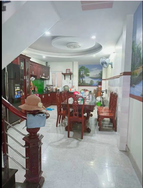 Nhà mặt tiền Thống Nhất, Gò Vấp ngang 4, dài 13, 5 tầng, chỉ hơn 7 tỷ