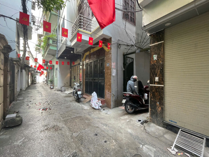 Ngõ 79 Đường Cầu Giấy Ngõ Thẳng – Thông – Gần Phố Nhà Đẹp, Full Nội Thất 34m2, 5 Tầng Chỉ 7.5 tỷ TL