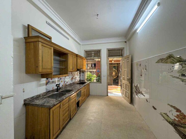 CẦN BÁN GẤP NHÀ LÊ HỒNG PHONG – MẶT PHỐ- KINH DOANH – VỈA HÈ ĐÁ BÓNG – 2 MẶT TIỀN TRƯỚC SAU – CẠNH