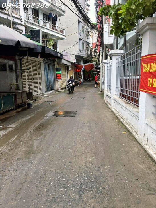 nhà Hồ Tùng Mậu, Mai Dịch, Cầu Giấy, DT 97m2 x 8T, dòng tiền 80tr/th, oto đỗ cổng