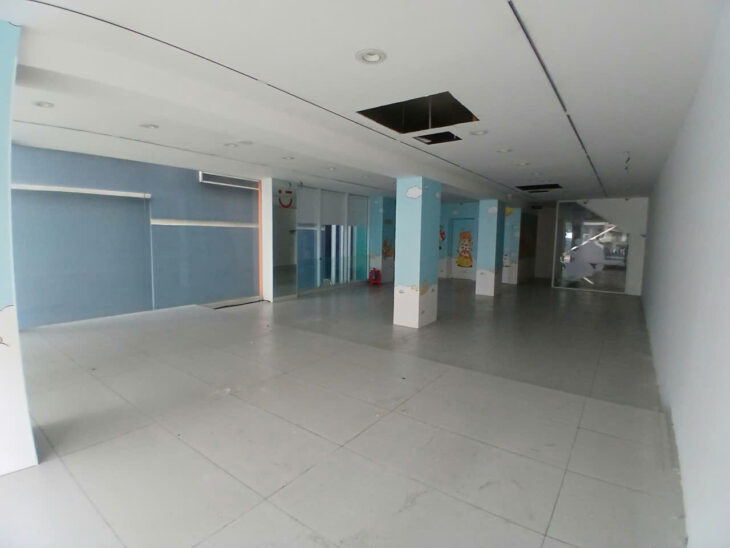 CHO THUÊ NHÀ MẶT TIỀN, ĐƯỜNG NGUYỄN TRÃ, DT; 1.448M2, Phường Chợ Quán , QuẬN 5,TPHCM,