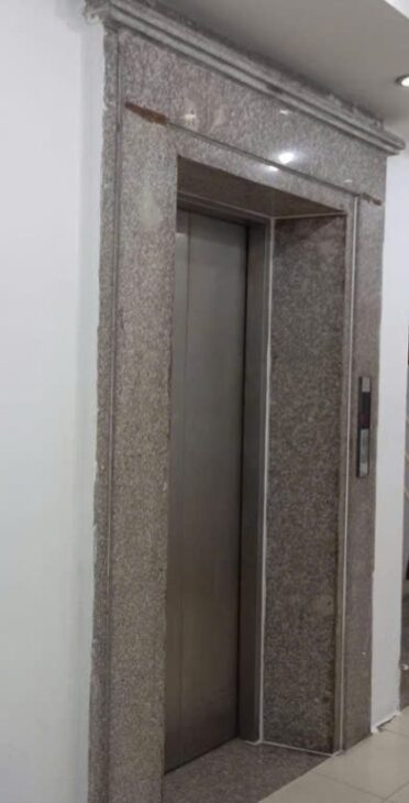 Mình cho thuê nhà đẹp, căn góc, Phố Nguyễn Thị Định, 94m2x 4T vỉa hè 30 Tr