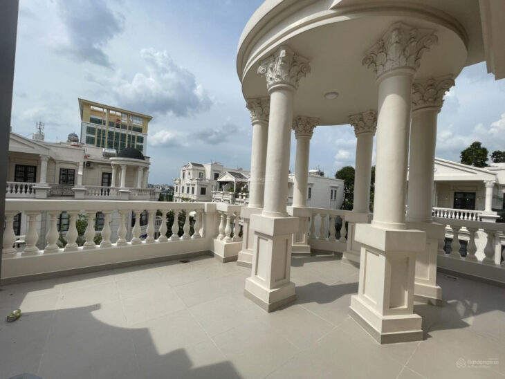 Bán biệt thự Cityland Park Hills Gò Vấp 11x20m có thang máy giá chỉ 37 tỷ