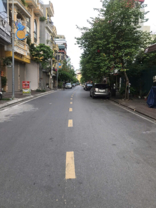 SIÊU HIẾM VIEW HỒ LINH ĐÀM, PHÂN LÔ, Ô TÔ ĐỖ CỬA, KINH DOANH 50m2/ 6,5 TỶ.