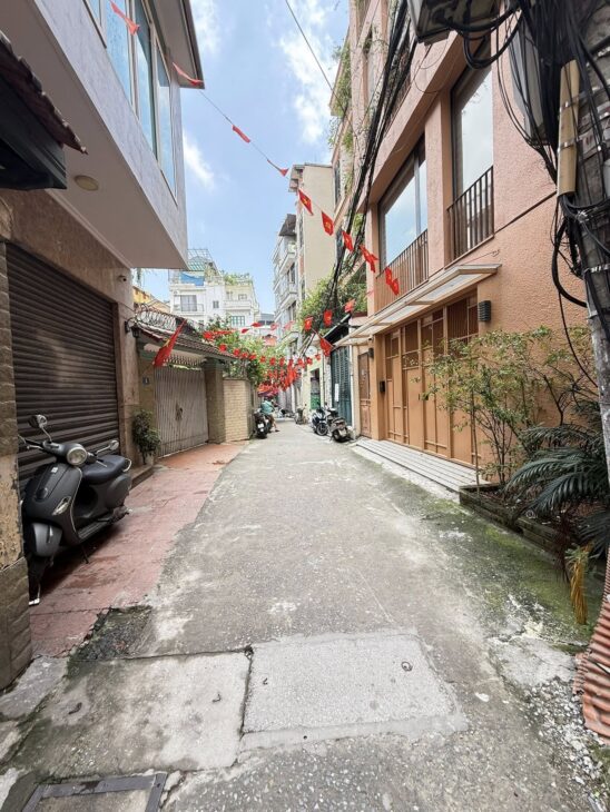 Bán nhà Đào Tấn 65m Ô tô đỗ cửa ngõ thông kinh doanh giá siêu tốt