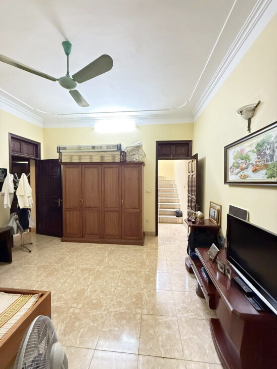 Bán nhà Đào Tấn 65m Ô tô đỗ cửa ngõ thông kinh doanh giá siêu tốt