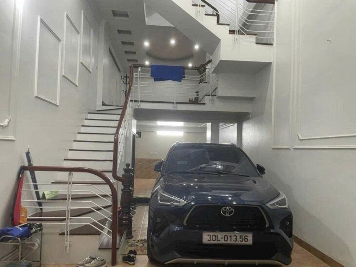 BÁN NHÀ PHỐ THÁI HÀ – Ô TÔ TRÁNH – 30M RA PHỐ – KD ĐỈNH – 50 M2 – GIÁ 20,9 TỶ