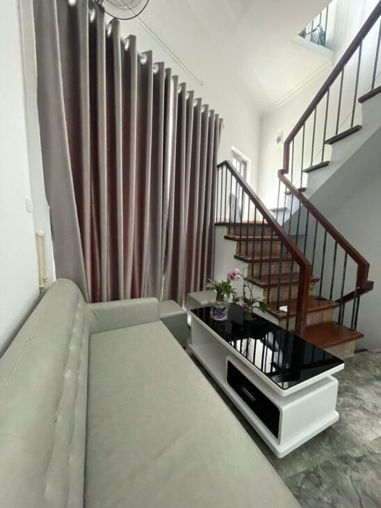 Hiếm Bán Nhà Giải Phóng – Mặt Ngõ Ô Tô Tránh, 4 Tầng Kiên Cố – Chỉ 3.9 Tỷ, Sổ Đỏ Sẵn!