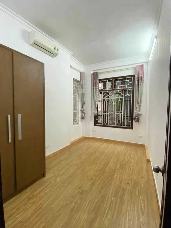 HÀO NAM – Ô CHỢ DỪA – ĐỐNG ĐA – DT 32M2-4T-LÔ GÓC 2 THOÁNG-NỞ HẬU -GIÁ CHỈ 7.2 TỶ