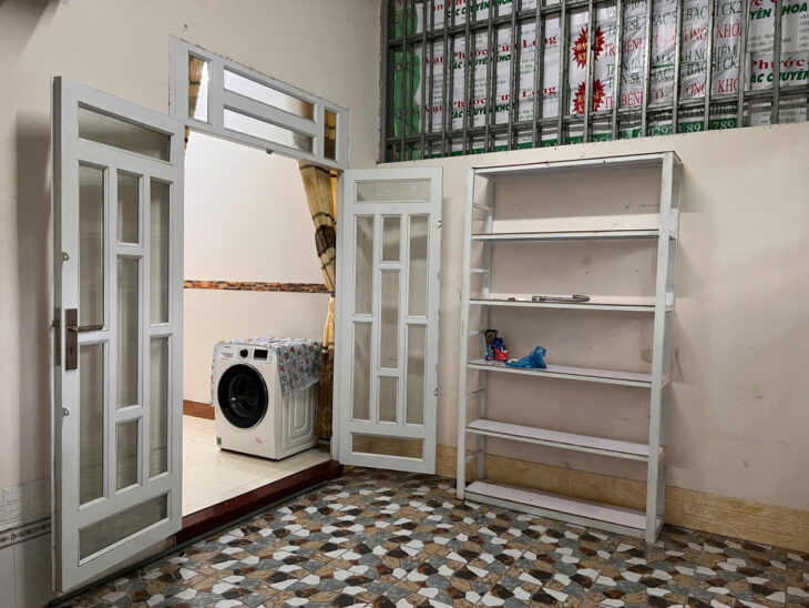 Nhà 7 triệu 2 phòng ngủ rộng 180m2 full nội thất sân đậu ô tô