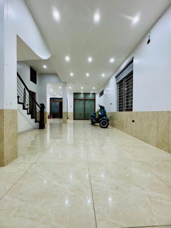 BÁN NHÀ PHỐ HÀO NAM, ĐỐNG ĐA – NGÕ 4 Ô TÔ TRÁNH – KD ĐẲNG CẤP – 150M × 5T, MT 7,2M – 71 TỶ