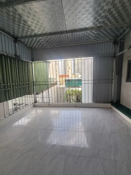 Bán nhà mặt phố Cầu Am, Hà Đông. DT 45m2 x 5 tầng, 3PN, SĐCC, giá 8 tỷ.