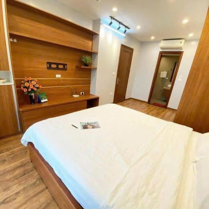 BÁN TÒA APARTMENT PHỐ TRỊNH CÔNG SƠN – 205M² x 9T CÓ HẦM – DÒNG TIỀN 200TR/TH – GIÁ 140 TỶ