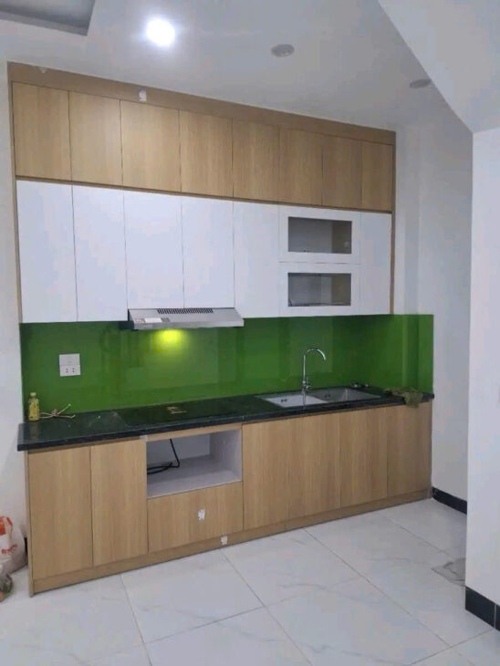 Bán nhà Lai Xá- Hoài Đức 30m ra ô tô 5 tầng sổ tiện nghi đầy đủ