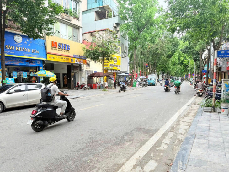 MP Lò Đúc 252m² mặt tiền khủng 11m ngân hàng thuê 1,6 tỷ/năm 2 thoáng vĩnh viễn trước sau chỉ 230