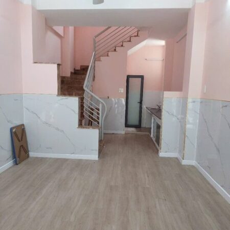 Bán nhà Quận 10 – Ngộp Bank – 45m – 5 tầng chỉ 7 tỷ