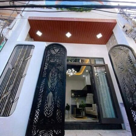 *KIỆT HOÀNG DIỆU – 3 TẦNG – FULL NỘI THẤT – VÀO Ở NGAY – GIÁ 4,65 TỶ ĐỒNG*