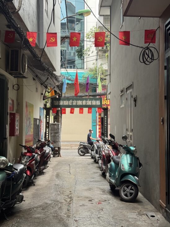 Bán nhà phố Nguyễn Ngọc Nại, 43m2, 11 tỷ tỷ