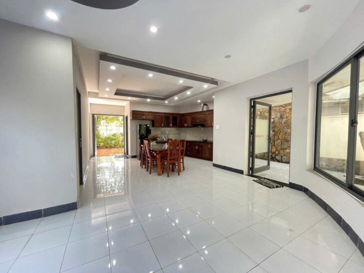 Cho thuê biệt thự mặt tiền xã Phước Đồng (Đại lộ Nguyễn Tất Thành), Tp Nha Trang