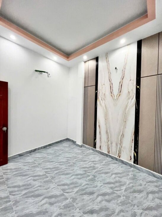 Gấp bán nhà 2 tầng ở ngay, full nội thất – 4×10, Đường Vườn Lài, HXH nhỉnh 5 tỷ