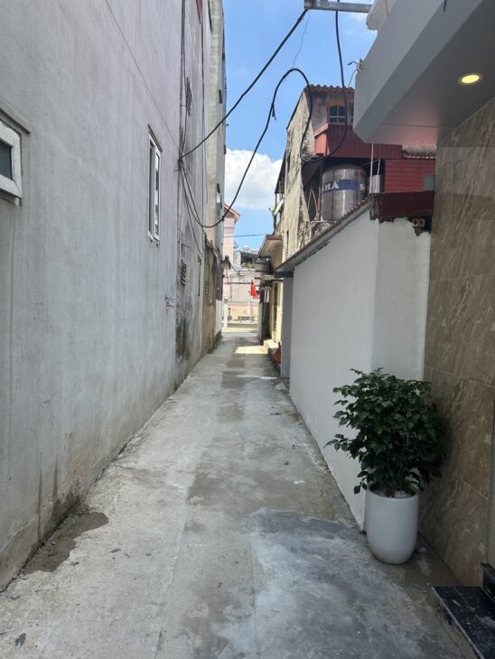 NHÀ 5 TẦNG MỚI ĐẸP – NGÕ THÔNG RỘNG – Ô TÔ CÁCH 5M – TRUNG TÂM PHÚC LỢI!