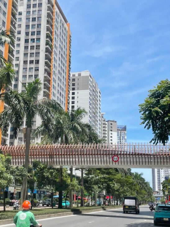 QUÁ HIẾM NHÀ QUANG TRUNG HÀ ĐÔNG -MẶT PHỐ LỚN KINH DOANH ĐỈNH – VỈA HÈ RỘNG – VỊ TRÍ TRUNG TÂM HÀ