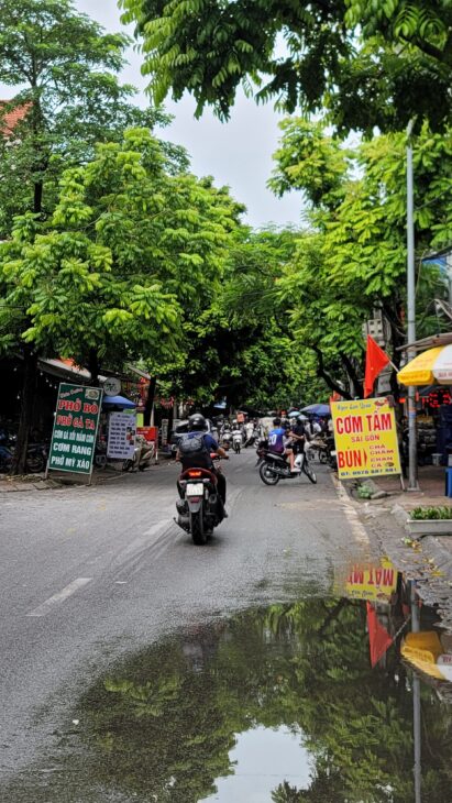 XUÂN LA – 75M² – 7 TẦNG THANG MÁY – Ô TÔ VÀO NHÀ – 25 TỶ