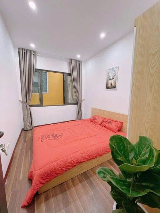 NHÀ HÀO NAM – Ô CHỢ DỪA – ĐỐNG ĐA – DT 18M-3T -FULL NỘI THẤT :GIÁ CHỈ 4 TỶ