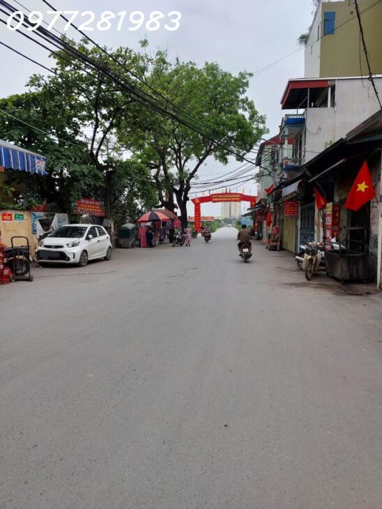 ???? Nhà 3 tầng – Vị trí vàng cạnh Nhổn