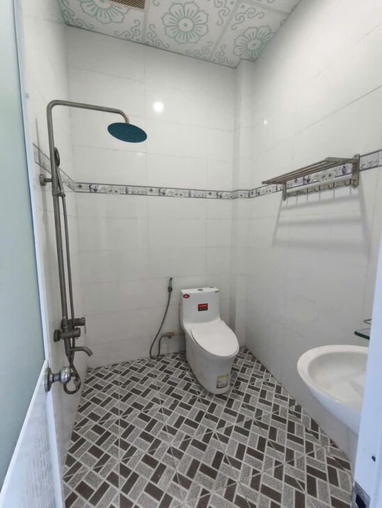 BÁN GẤP NHÀ, HXH, ĐƯỜNG SỐ 12 BÌNH HƯNG HÒA BÌNH TÂN, 61M2, 2 TẦNG, NHỈNH 5TỶ, SỔ HỒNG RIÊNG.