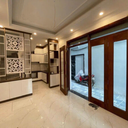 Bán gấp giá rẻ Tân Mai 39m/43m(T2), 4 tầng, mặt tiền 4m, 8.6 tỷ Hoàng Mai.