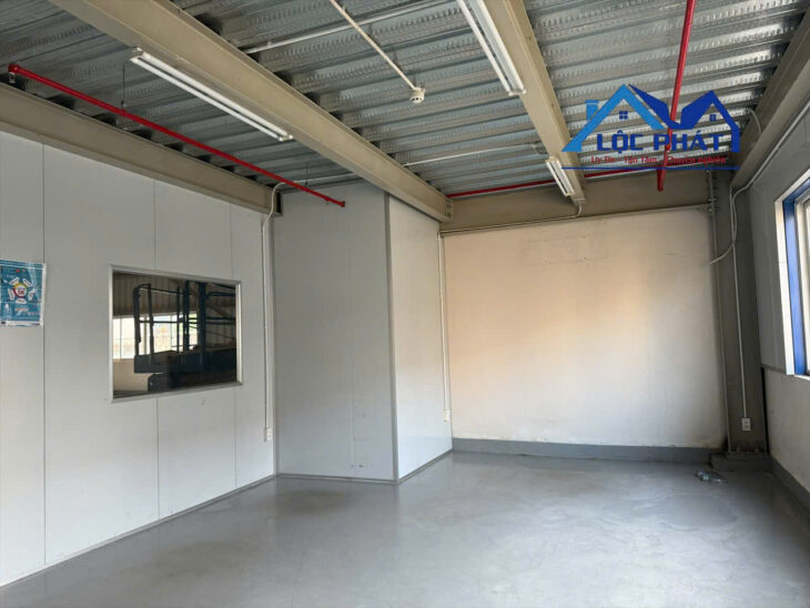Xưởng 2.000m2 KCN Long Thành, Đồng Nai cho thuê 10.000usd