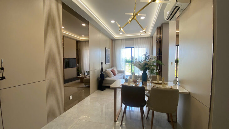 2 phòng ngủ, ban công rộng, thiết kế chuẩn Singapore