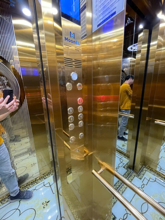 CCMN ĐỨC DIỄN 70M2X7T, MT=6M, 21 PHÒNG, 100 TRIỆU/THÁNG, 2 THOÁNG,16.9 TỶ