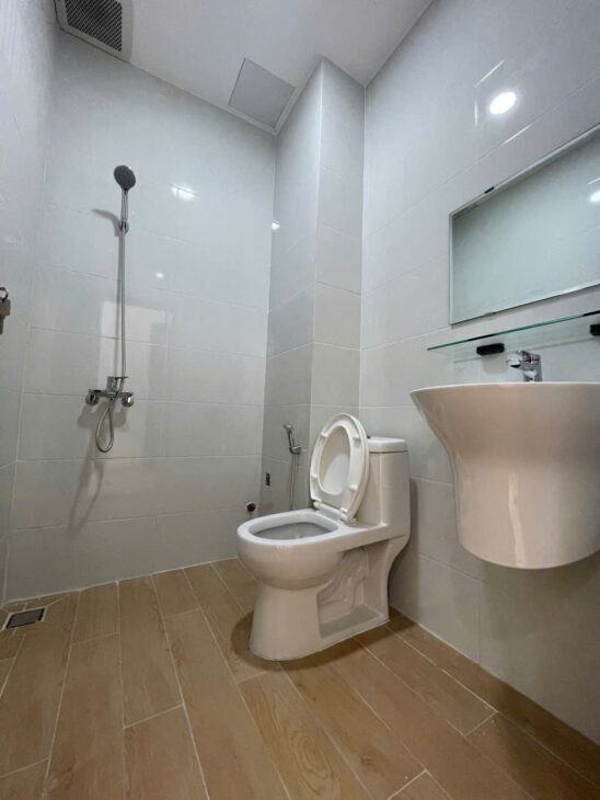 MẶT TIỀN HẺM TRẦN ĐÌNH XU Q1 CÓ 5 TỶ