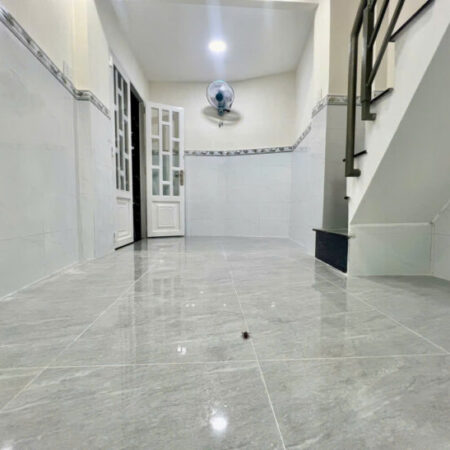 SÁT MẶT TIỀN KHÁNH HỘI Q4 HƠN 2 TỶ