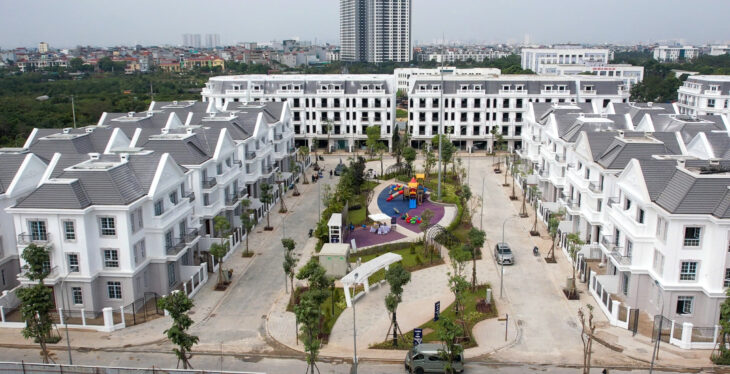 Chính chủ bán biệt thự Long Viên 11- Eurowindown Twin Parks O931711838 gần công viên Gia Lâm